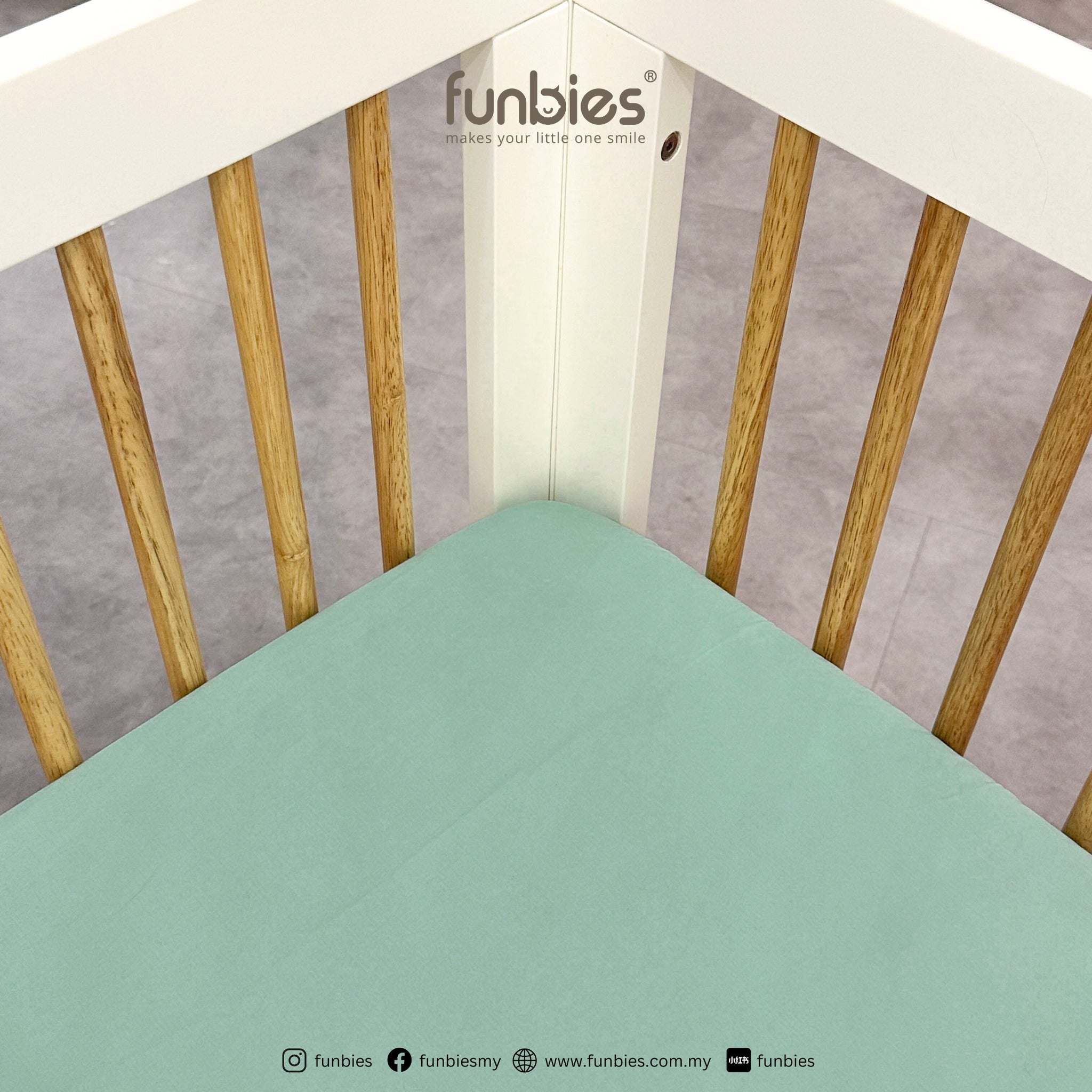 Funbies Feathered Friends 8in1 Bedding Set