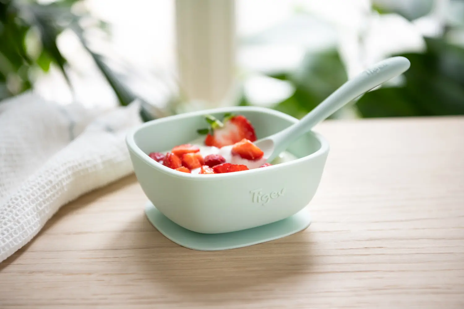 Tigex Silicone Suction Bowl