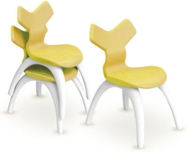 Ching Ching Kid’s heightened table and 2 chairs set