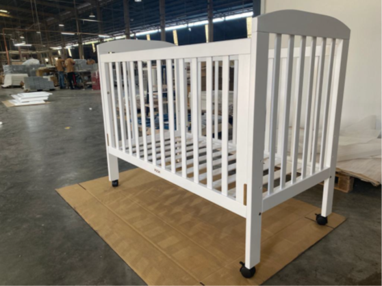 Love Nanna Baby Cot